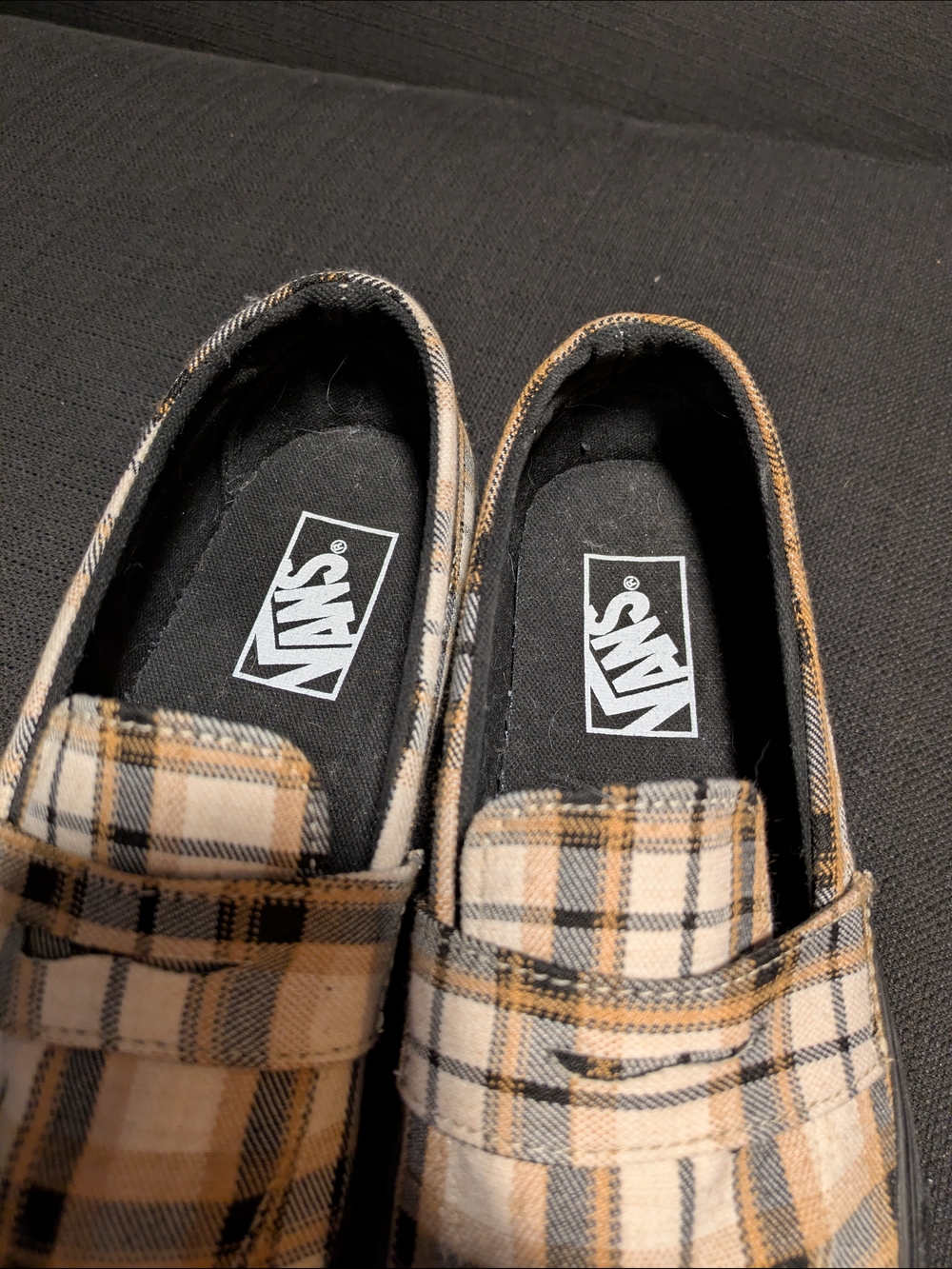 Vans Women’s Plaid Slip-On Loafers in Beige and Black - Picture 4 of 9